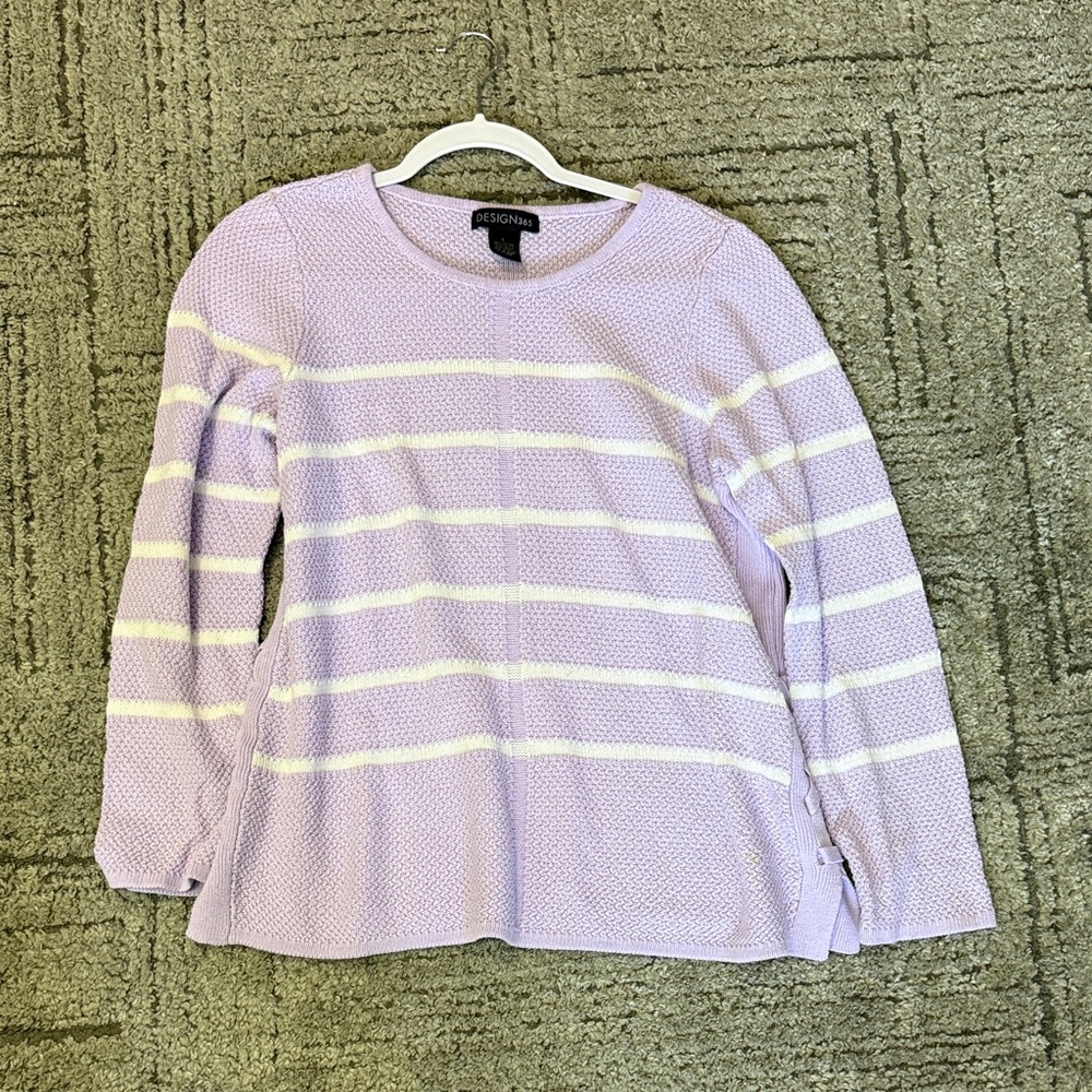 Cuddl Duds Women's Light Purple Striped Long Sleeve Top